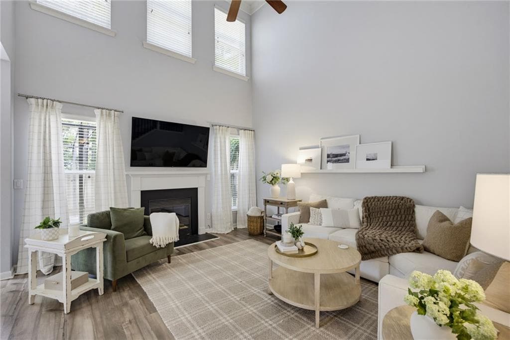 3 bedroom, 3 bathroom, 1,655 sq ft townhouse for sale at 403 Mountain View Lane, Woodstock, GA 30188 — photo 7