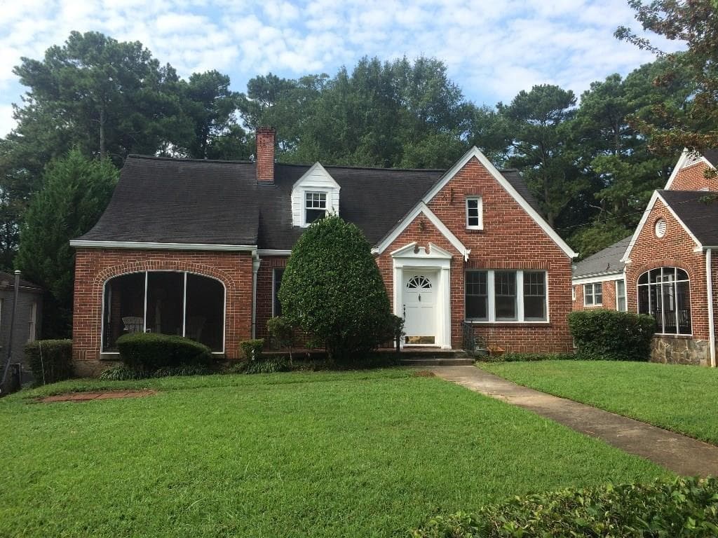 1 bedroom, 1 bathroom, 950 sq ft other for rent at 1171 E Rock Springs Road A, Atlanta, GA 30306 for $1,150 a month — photo 1 of 8