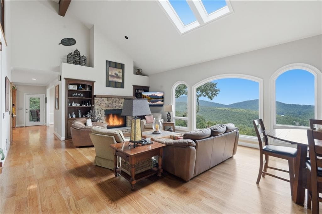 5 bedroom, 5 bathroom, 5,131 sq ft single family residence for sale at 72 Wild Cherry Lane, Big Canoe, GA 30143 — photo 10