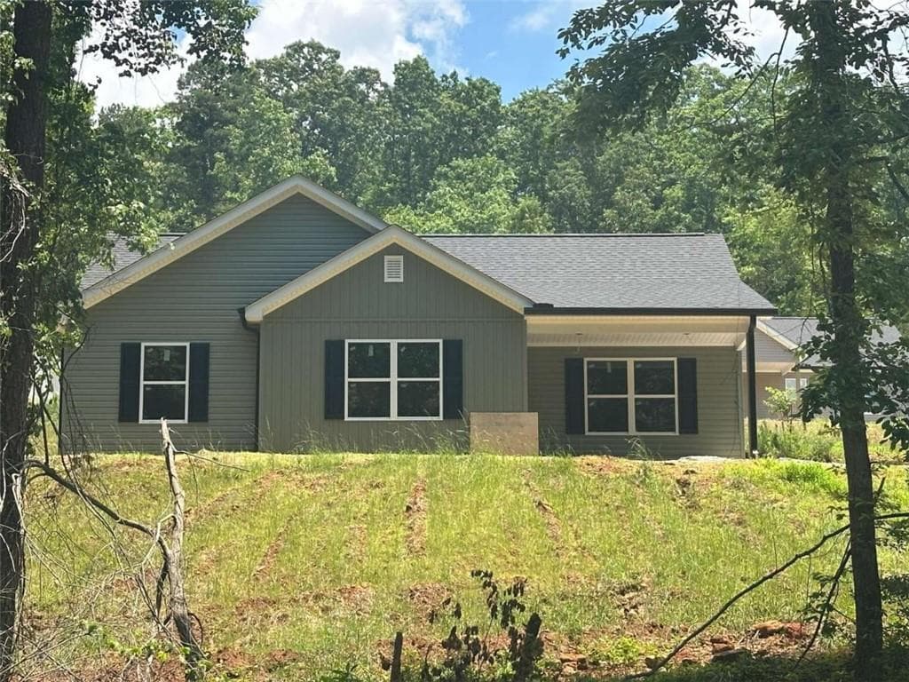 3 bedroom, 2 bathroom, 1,400 sq ft single family residence for rent at 60 Reeves and Norrell Road, Dawsonville, GA 30534 for $1,990 a month — photo 1 of 11