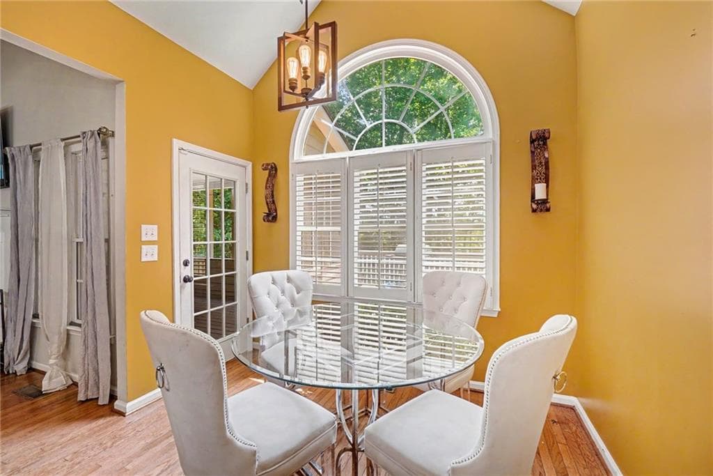 5 bedroom, 3 bathroom, 2,509 sq ft single family residence under contract at 410 Valleyside Drive, Dallas, GA 30157 — photo 8