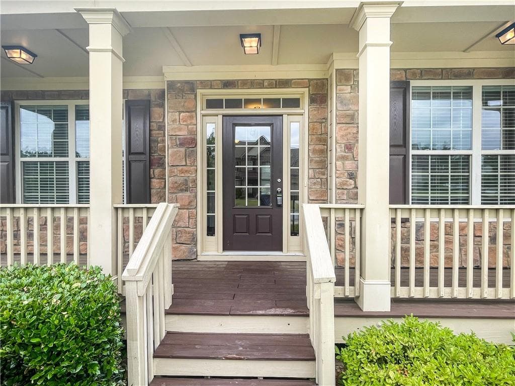 5 bedroom, 4 bathroom, 3,312 sq ft single family residence for rent at 5840 Zelkova Drive, Cumming, GA 30040 for $3,399 a month — photo 2