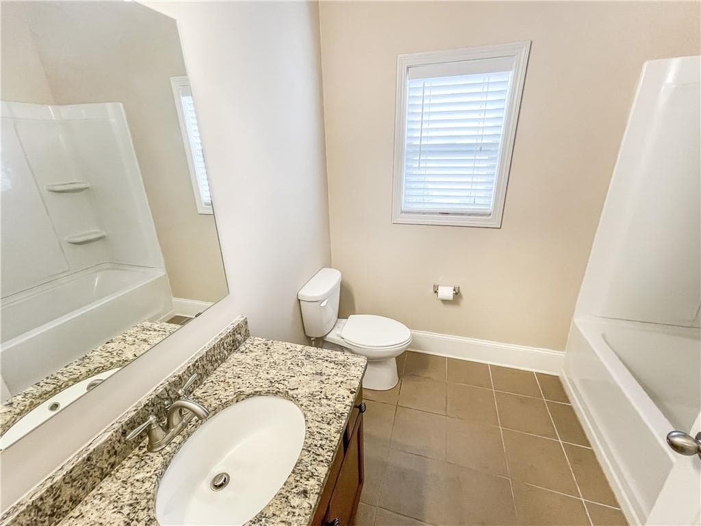 5 bedroom, 4 bathroom, 3,312 sq ft single family residence for rent at 5840 Zelkova Drive, Cumming, GA 30040 for $3,399 a month — photo 10