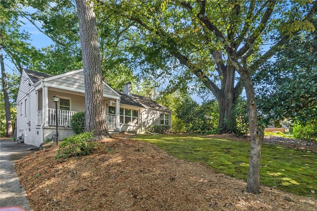3 bedroom, 2 bathroom, 1,416 sq ft single family residence for sale at 526 Rock Springs Road, Atlanta, GA 30324 — photo 3