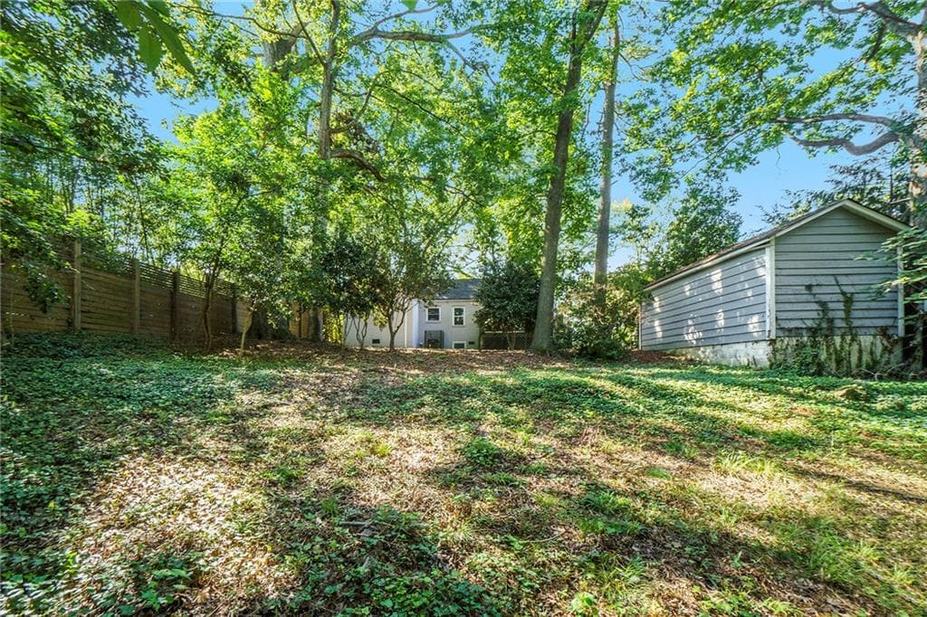 3 bedroom, 2 bathroom, 1,416 sq ft single family residence for sale at 526 Rock Springs Road, Atlanta, GA 30324 — photo 7