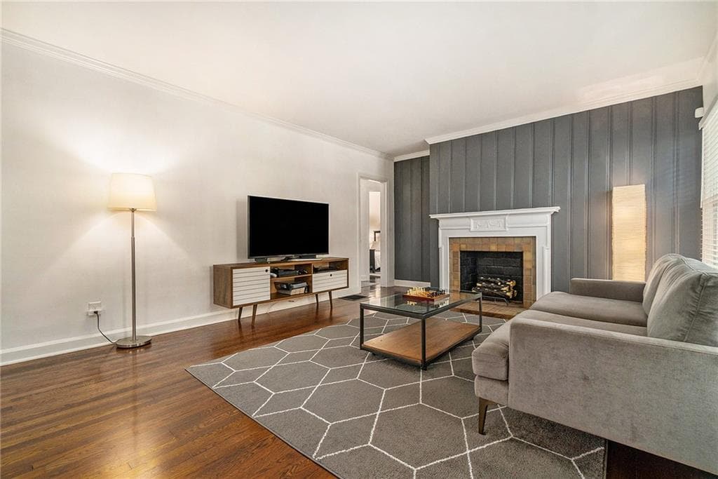 3 bedroom, 2 bathroom, 1,416 sq ft single family residence for sale at 526 Rock Springs Road, Atlanta, GA 30324 — photo 10