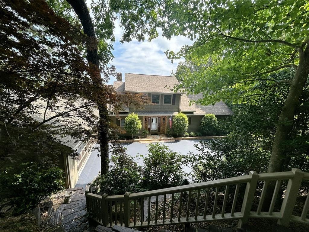 5 bedroom, 5 bathroom, 5,131 sq ft single family residence for sale at 72 Wild Cherry Lane, Big Canoe, GA 30143 — photo 3