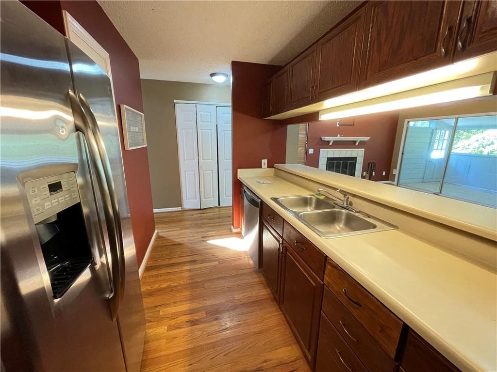 2 bedroom, 3 bathroom, 1,392 sq ft condominium for rent at 3502 Tradewinds Drive, Cumming, GA 30041 for $1,690 a month — photo 10