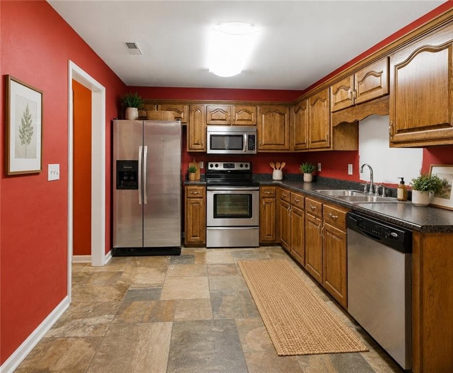 3 bedroom, 2 bathroom, 1,671 sq ft single family residence for sale at 2130 Miller Grove Drive, Dalton, GA 30721 — photo 8