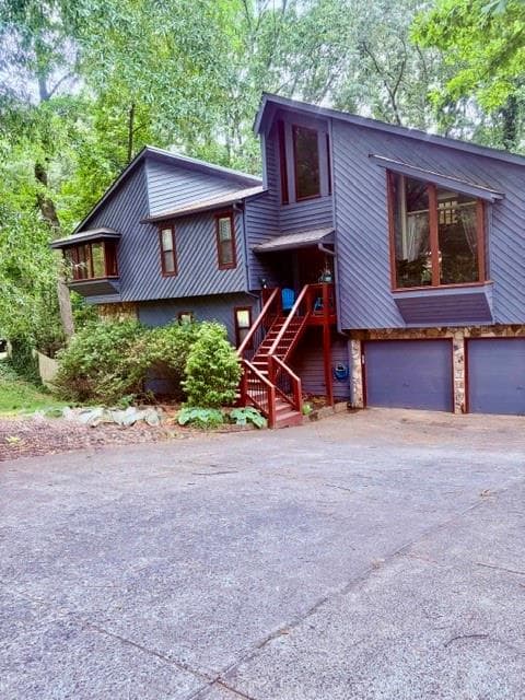 4 bedroom, 3 bathroom, 3,368 sq ft single family residence for sale at 1781 Blackwillow Drive, Marietta, GA 30066 — photo 2