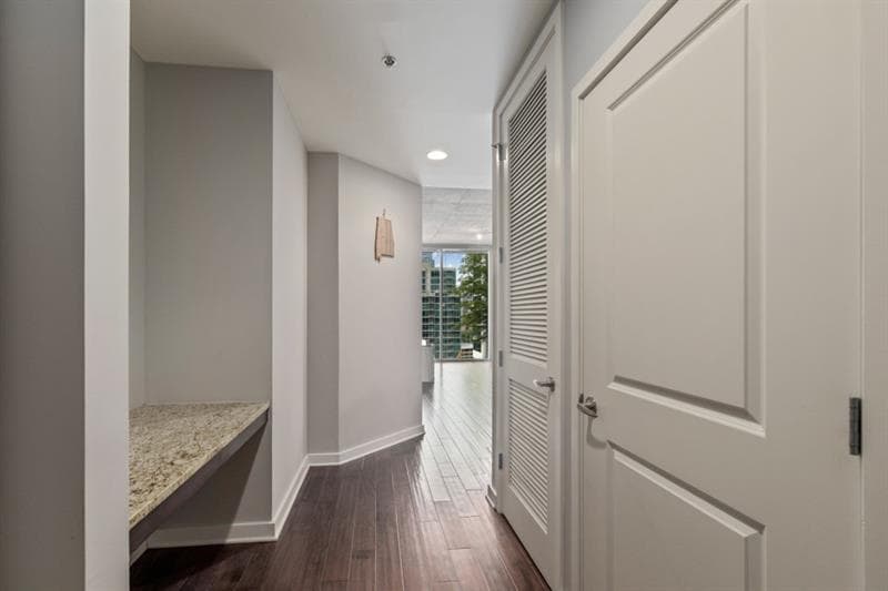 1 bedroom, 1 bathroom, 783 sq ft condominium for rent at 855 Peachtree Street 1206, Atlanta, GA 30308 for $1,900 a month — photo 10