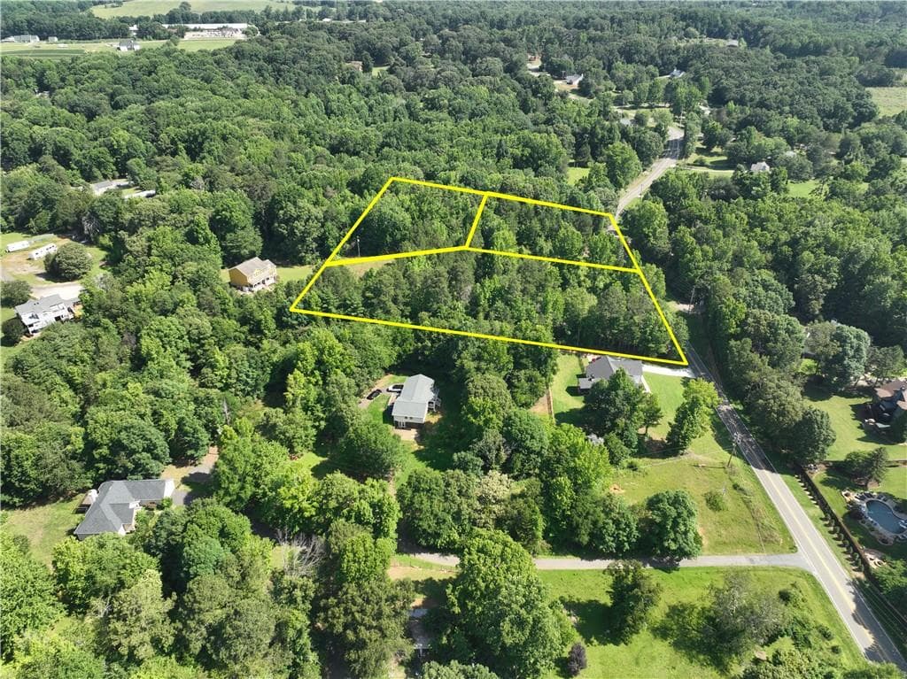 single family residence for sale at 7485 MarQi Lane, Cumming, GA 30041 — photo 2