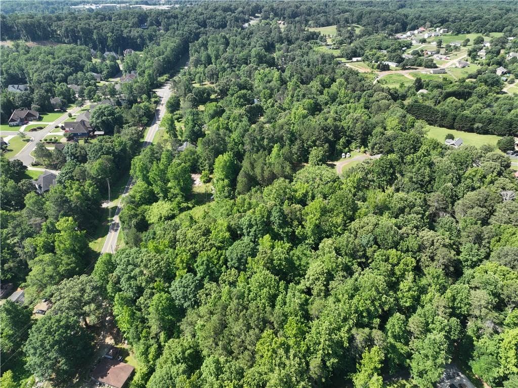 single family residence for sale at 7485 MarQi Lane, Cumming, GA 30041 — photo 4