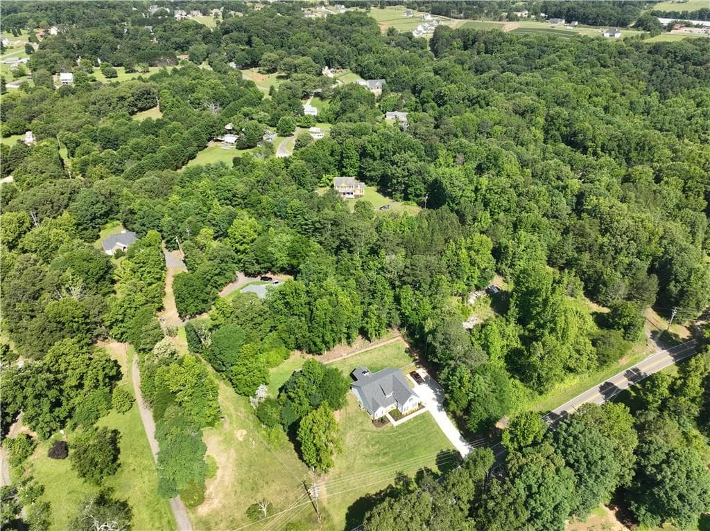 single family residence for sale at 7485 MarQi Lane, Cumming, GA 30041 — photo 6
