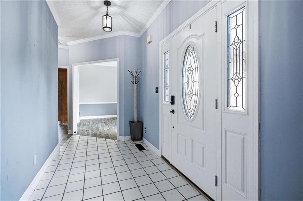 4 bedroom, 3 bathroom, 2,640 sq ft single family residence under contract at 26 Chad Court, Mcdonough, GA 30253 — photo 5