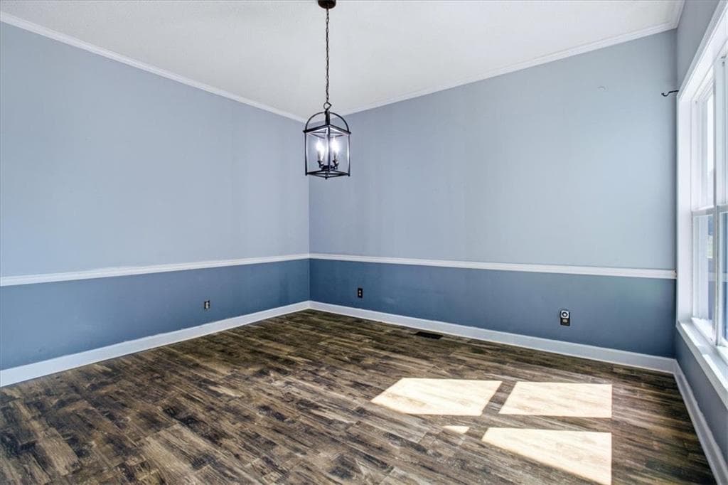 4 bedroom, 3 bathroom, 2,640 sq ft single family residence under contract at 26 Chad Court, Mcdonough, GA 30253 — photo 6