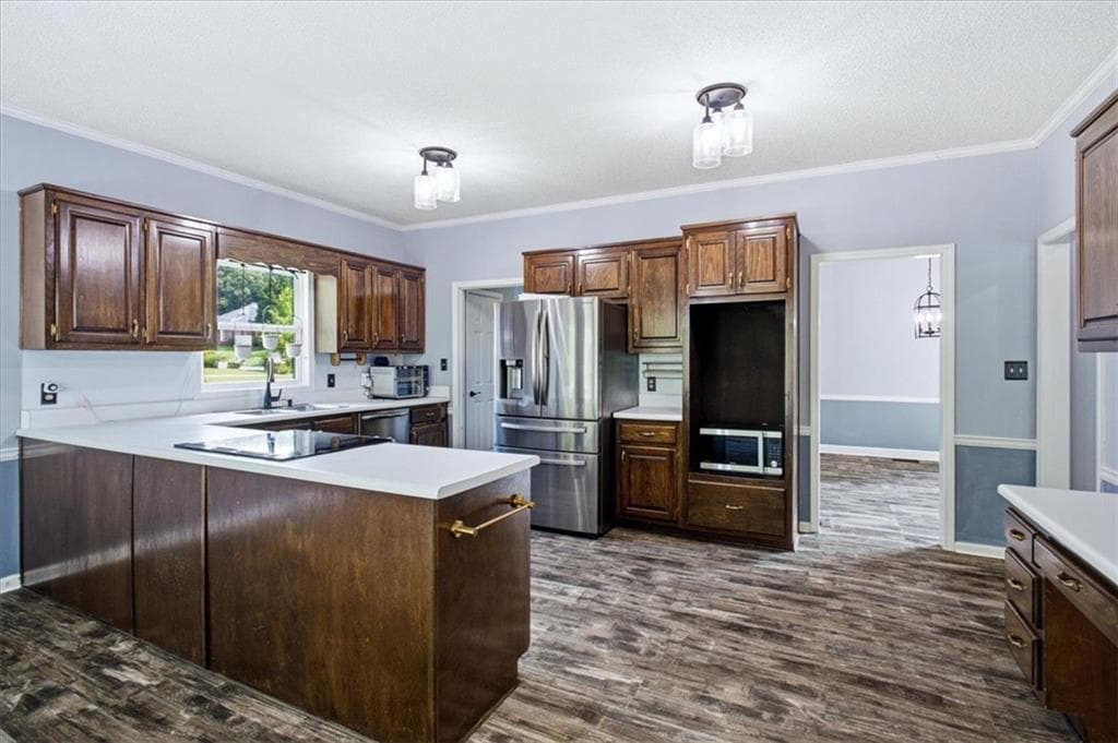 4 bedroom, 3 bathroom, 2,640 sq ft single family residence under contract at 26 Chad Court, Mcdonough, GA 30253 — photo 8