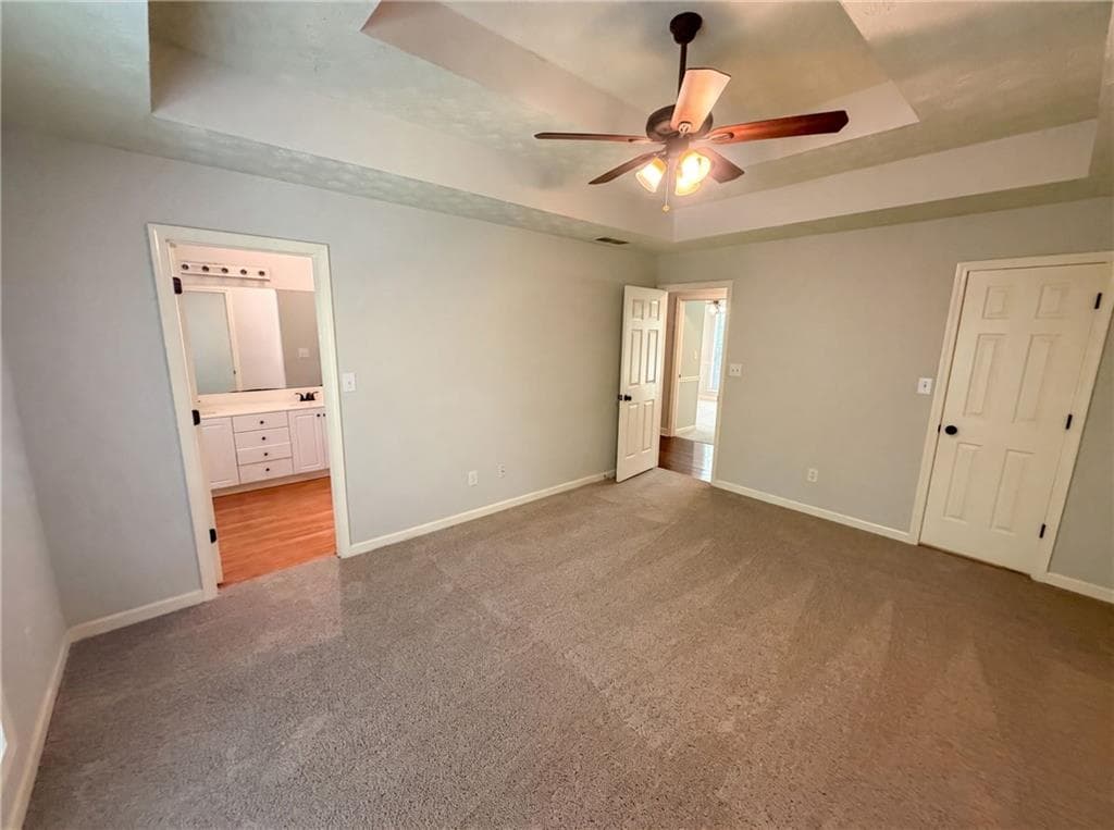 4 bedroom, 3 bathroom, 2,129 sq ft single family residence under contract at 245 Mary Lynn Lane, Newnan, GA 30265 — photo 4