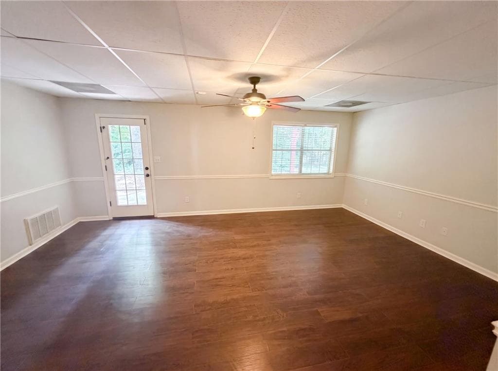 4 bedroom, 3 bathroom, 2,129 sq ft single family residence under contract at 245 Mary Lynn Lane, Newnan, GA 30265 — photo 8
