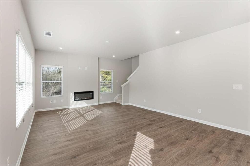 4 bedroom, 3 bathroom, 2,269 sq ft single family residence under contract at 3121 Reserve Valley, Douglasville, GA 30135 — photo 6