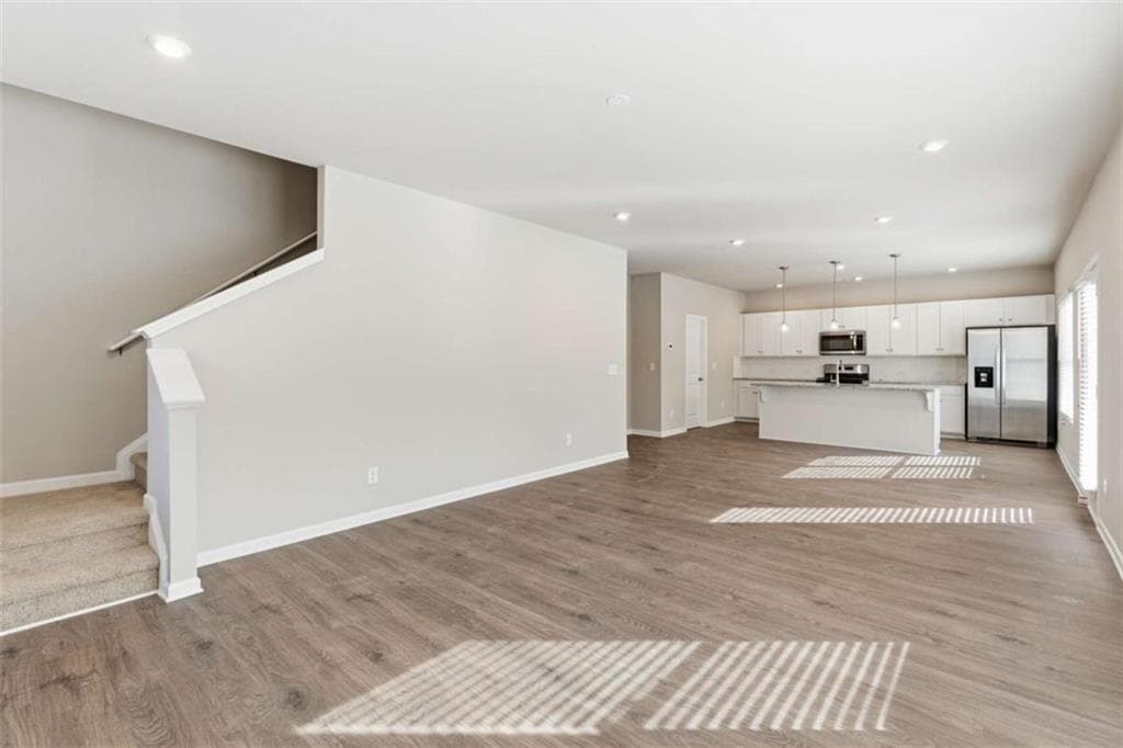 4 bedroom, 3 bathroom, 2,269 sq ft single family residence under contract at 3121 Reserve Valley, Douglasville, GA 30135 — photo 9