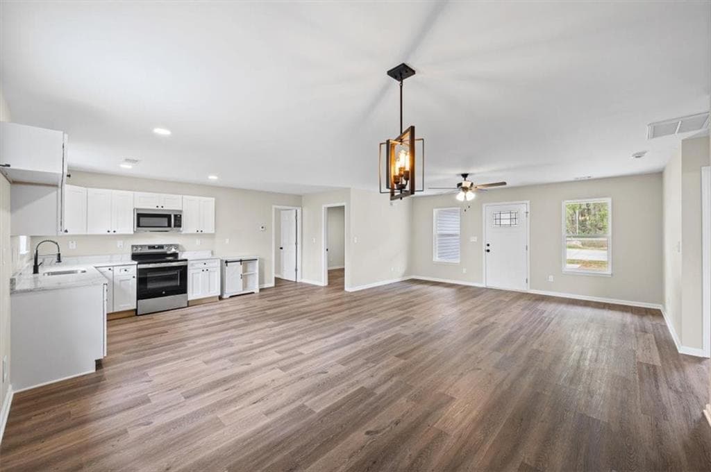 3 bedroom, 2 bathroom, 1,336 sq ft single family residence under contract at 2700 Chulio Road, Rome, GA 30161 — photo 10