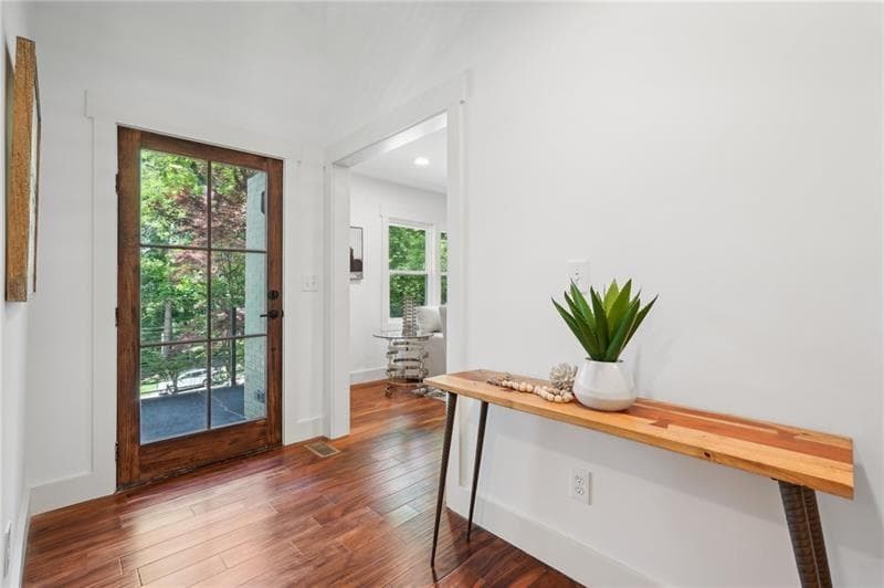6 bedroom, 7 bathroom, 4,428 sq ft single family residence for sale at 2423 Melinda Drive, Atlanta, GA 30345 — photo 8