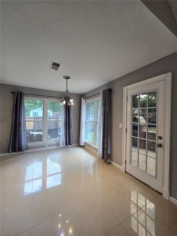 3 bedroom, 3 bathroom, 2,242 sq ft single family residence for sale at 6992 Ivy Pointe Row, Austell, GA 30168 — photo 7