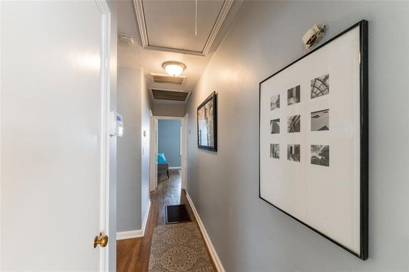 2 bedroom, 2 bathroom single family residence for rent at 547 SW Westmeath Drive, Atlanta, GA 30310 for $1,750 a month — photo 9