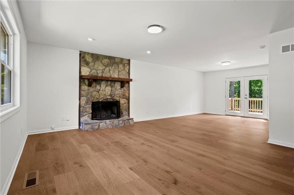 3 bedroom, 2 bathroom single family residence for sale at 4899 Hawk Trail, Marietta, GA 30066 — photo 5