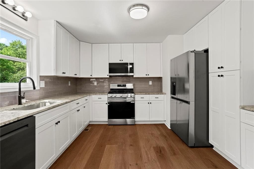 3 bedroom, 2 bathroom single family residence for sale at 4899 Hawk Trail, Marietta, GA 30066 — photo 7