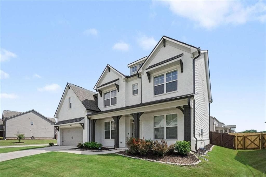 5 bedroom, 4 bathroom, 3,482 sq ft single family residence for sale at 624 Henson Farm Drive, Loganville, GA 30052 — photo 2