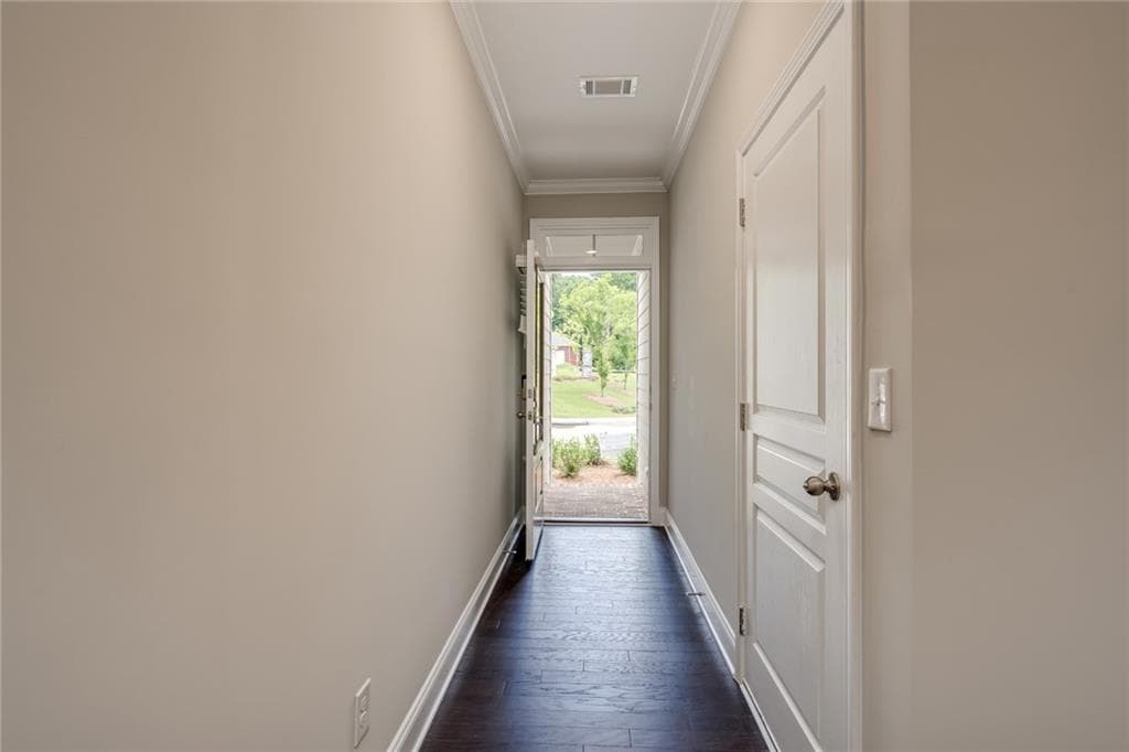 4 bedroom, 4 bathroom, 2,692 sq ft townhouse for rent at 1856 Terrewood Drive, Atlanta, GA 30329 for $3,950 a month — photo 5