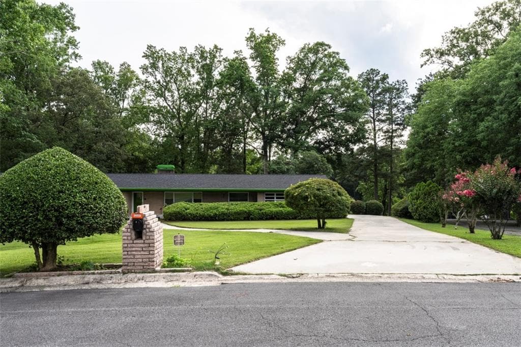 4 bedroom, 5 bathroom apartment for rent at 2560 Piney Wood Lane 3, Atlanta, GA 30344 for $1,500 a month