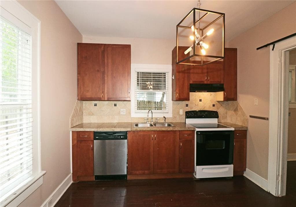 2 bedroom, 1 bathroom, 1,200 sq ft duplex for rent at 43 Whitefoord Avenue, Atlanta, GA 30317 for $2,100 a month — photo 8