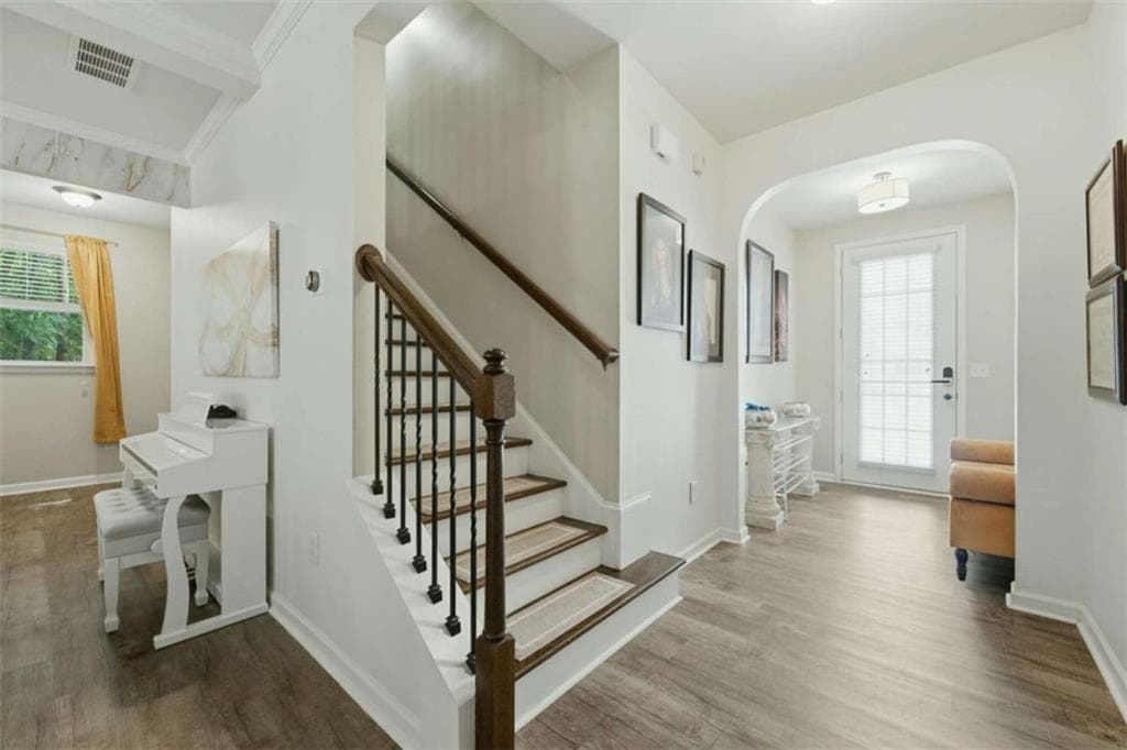 3 bedroom, 3 bathroom, 1,908 sq ft single family residence for sale at 7519 Stone Creek Path, Lithonia, GA 30038 — photo 4