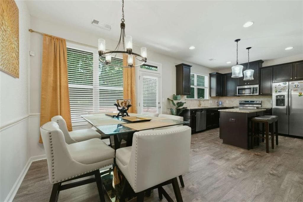 3 bedroom, 3 bathroom, 1,908 sq ft single family residence for sale at 7519 Stone Creek Path, Lithonia, GA 30038 — photo 7