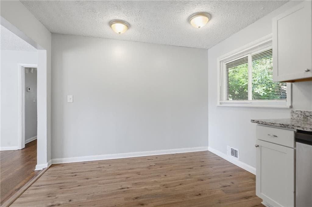3 bedroom, 2 bathroom, 1,418 sq ft single family residence for sale at 1764 Atherton Drive, Decatur, GA 30035 — photo 5