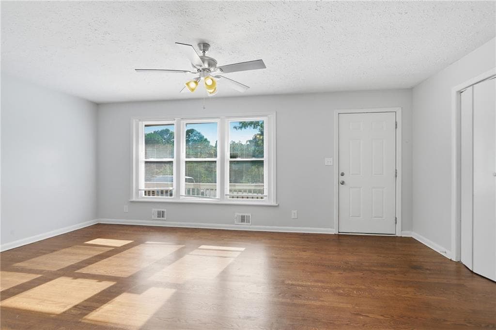 3 bedroom, 2 bathroom, 1,418 sq ft single family residence for sale at 1764 Atherton Drive, Decatur, GA 30035 — photo 7