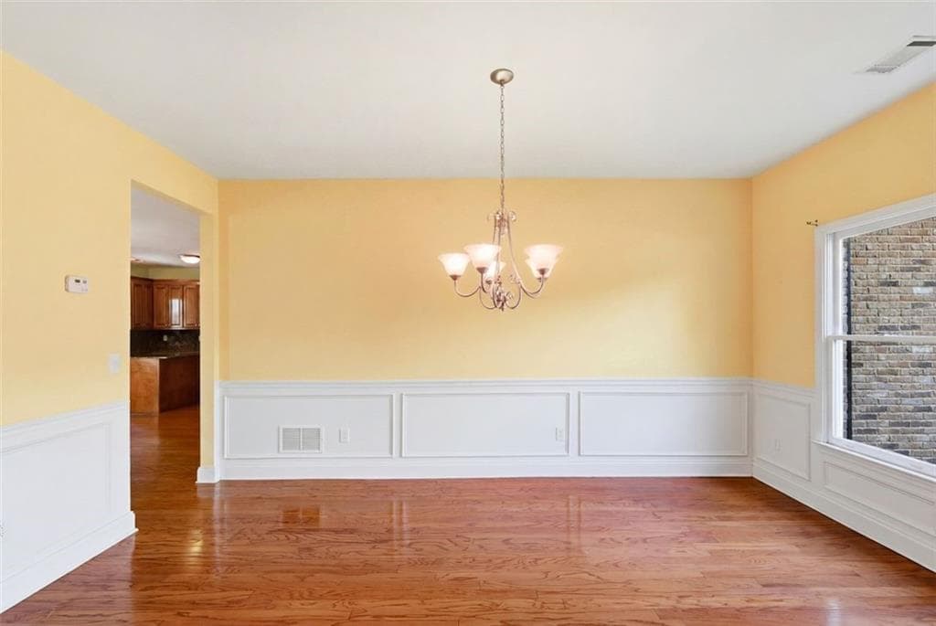 5 bedroom, 3 bathroom, 2,677 sq ft single family residence under contract at 3420 Bulloch Lake Road, Loganville, GA 30052 — photo 10