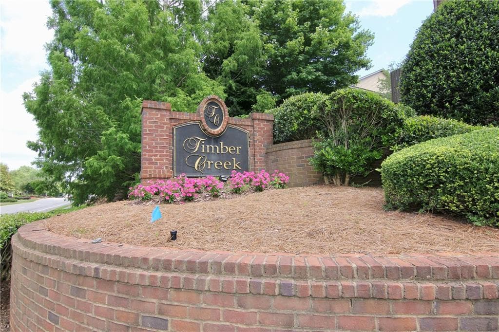 4 bedroom, 4 bathroom townhouse for rent at 1660 Jardin Court, Alpharetta, GA 30022 for $3,000 a month — photo 1 of 30
