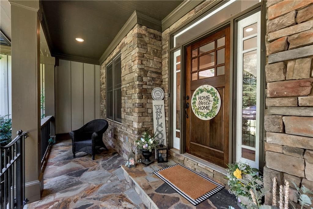 5 bedroom, 5 bathroom, 4,714 sq ft single family residence for sale at 6410 Little Mill Road, Gainesville, GA 30506 — photo 2