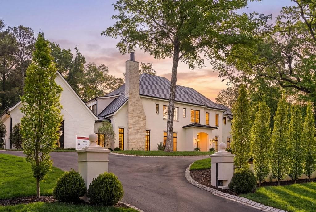 6 bedroom, 11 bathroom, 12,753 sq ft single family residence for sale at 4881 Powers Ferry Road, Atlanta, GA 30327 — photo 2