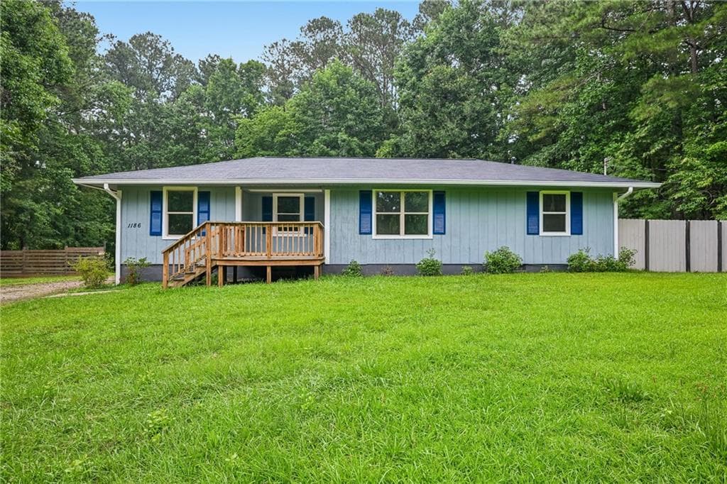 3 bedroom, 2 bathroom, 1,260 sq ft single family residence under contract at 1186 Brooks Rackley Road, Dallas, GA 30157