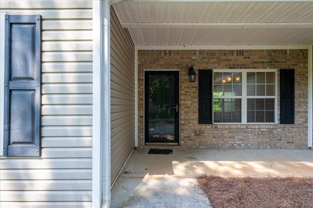 3 bedroom, 2 bathroom, 1,622 sq ft single family residence for sale at 169 Rachel Boulevard, Temple, GA 30179 — photo 4