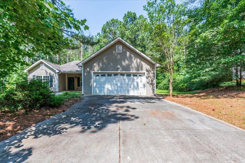 3 bedroom, 2 bathroom, 1,622 sq ft single family residence for sale at 169 Rachel Boulevard, Temple, GA 30179 — photo 5