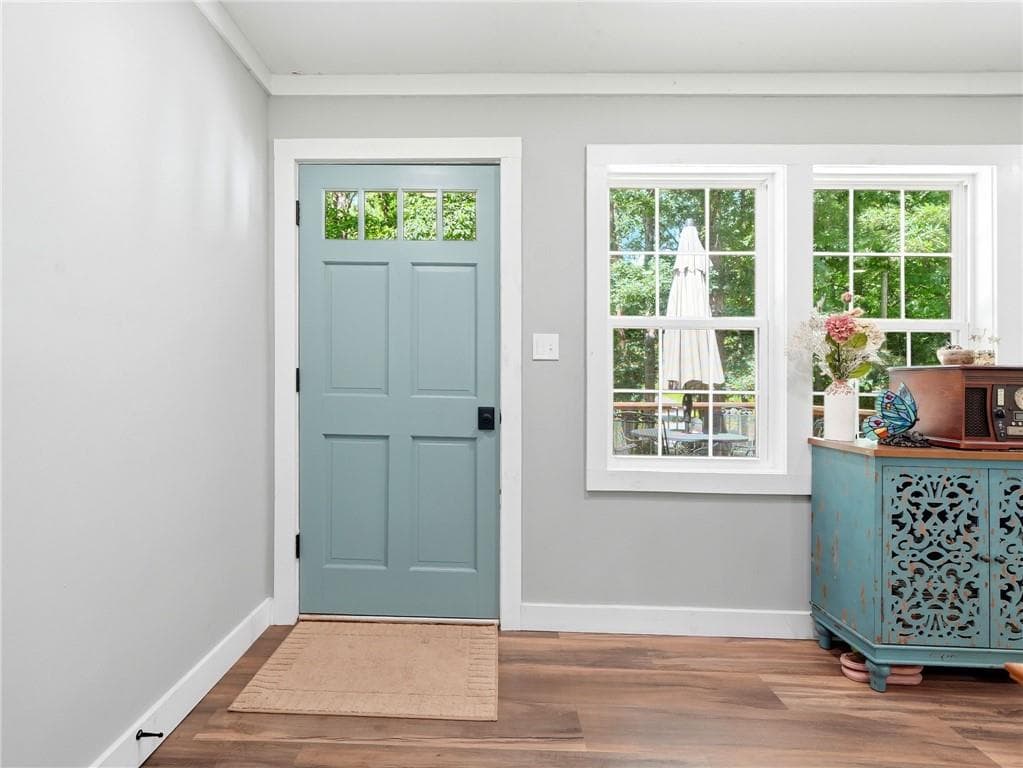 2 bedroom, 1 bathroom, 1,288 sq ft single family residence under contract at 299 E Price Creek Road, Jasper, GA 30143 — photo 4