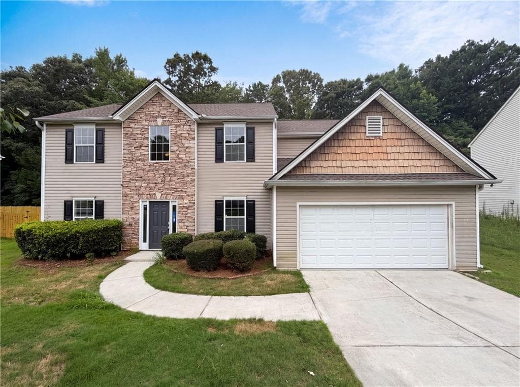 4 bedroom, 3 bathroom, 2,540 sq ft single family residence under contract at 6257 Polar Fox Court, Riverdale, GA 30296