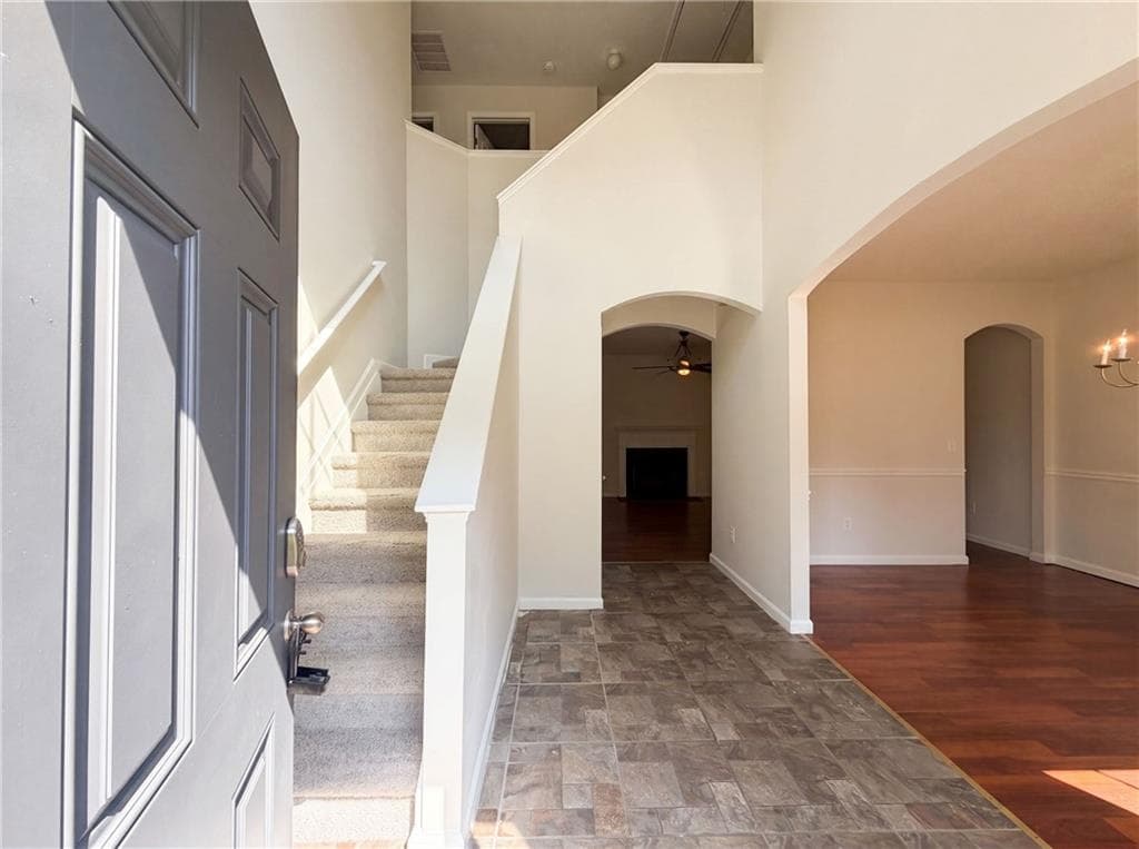 4 bedroom, 3 bathroom, 2,540 sq ft single family residence under contract at 6257 Polar Fox Court, Riverdale, GA 30296 — photo 6
