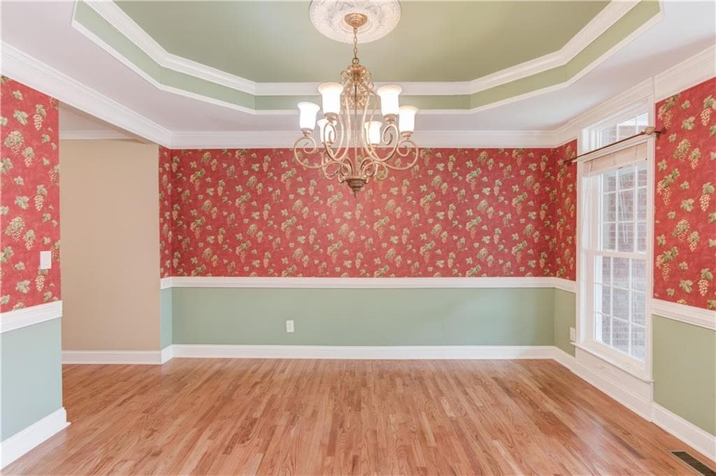4 bedroom, 5 bathroom, 4,631 sq ft single family residence under contract at 1390 Mount Mckinley Drive, Grayson, GA 30017 — photo 8